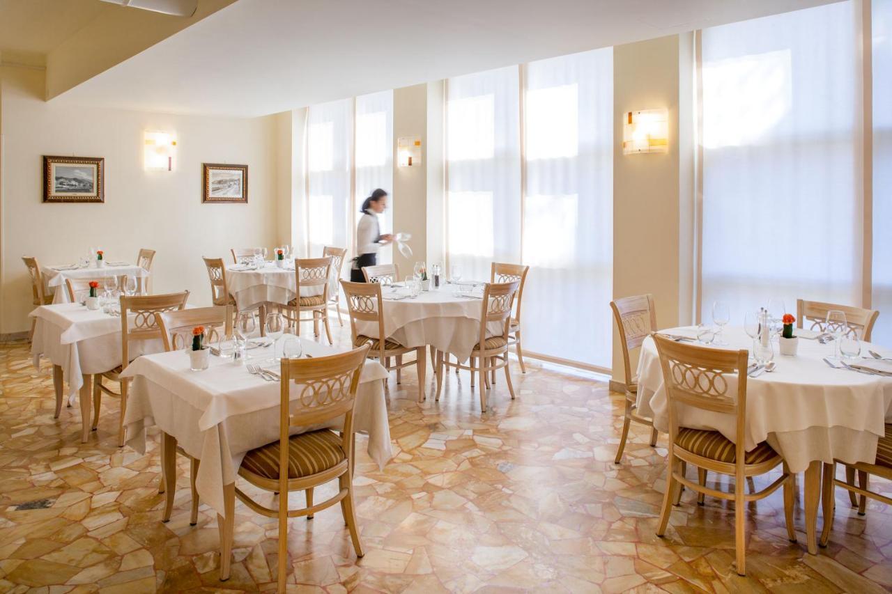 Hotel Villa Ida Family Wellness Laigueglia Bagian luar foto